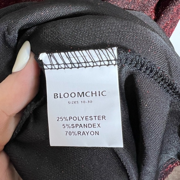 BloomChic Metallic Black/Red Dress, NWT, Size 18-20 - Picture 8 of 8